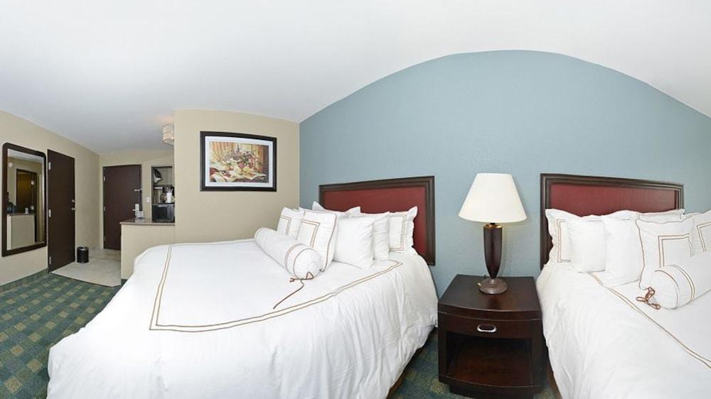 Causeway Bay Hotel Lansing Zewnętrze zdjęcie