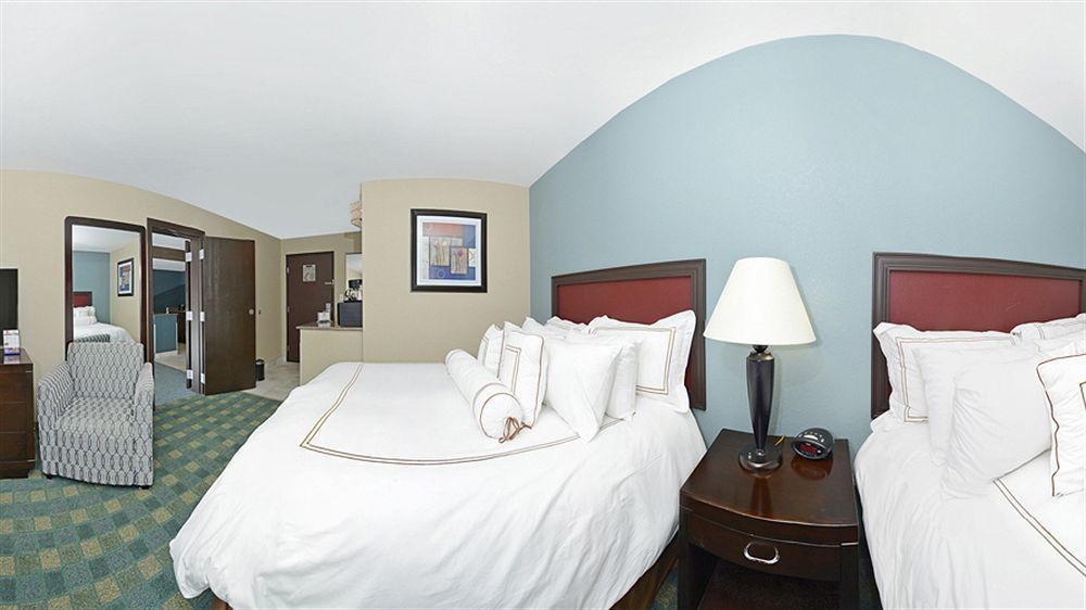 Causeway Bay Hotel Lansing Zewnętrze zdjęcie