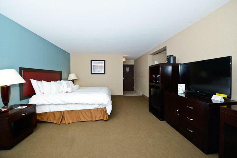 Causeway Bay Hotel Lansing Zewnętrze zdjęcie