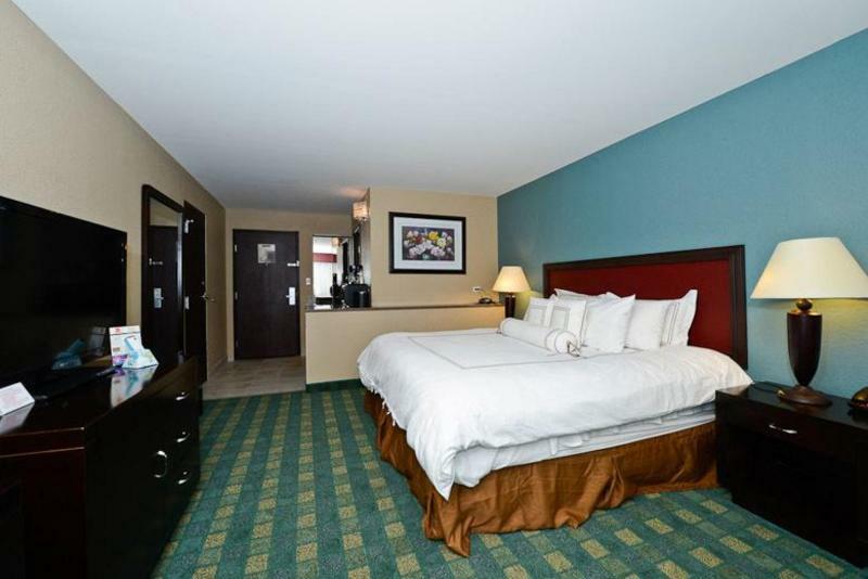 Causeway Bay Hotel Lansing Zewnętrze zdjęcie
